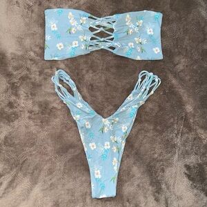 Large Blue Lily San Lorenzo Set